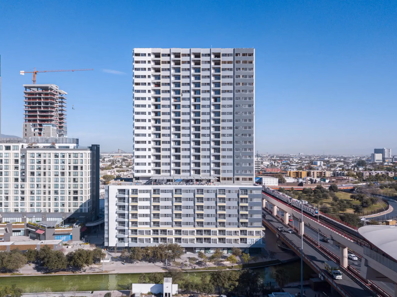 Torre Luzía — imagen 2